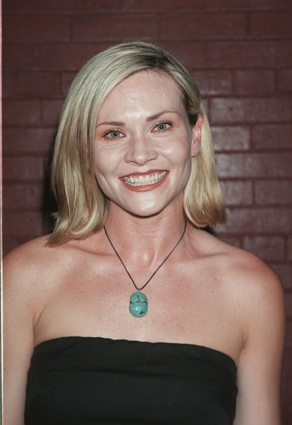 Amy Locane en 2002