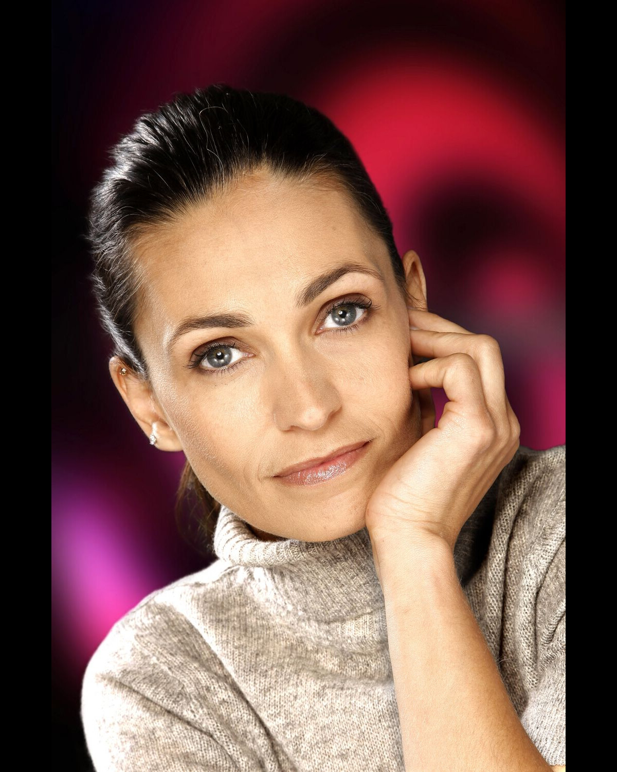 Photo Adeline Blondieau Portrait En 2010 Purepeople photo-adeline-blondieau-portrait-en-2010-purepeople