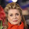 L'élégance à la française incarnée par Catherine Deneuve à la première du film Elle S'en Va, durant la 63e Berlinale, le 15 février 2013.
