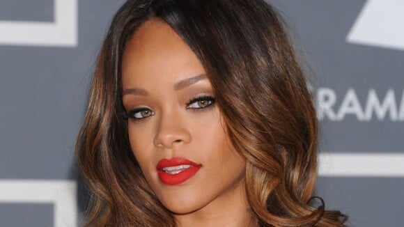 Rihanna : Un incroyable anniversaire avec une ligne de maquillage à son nom