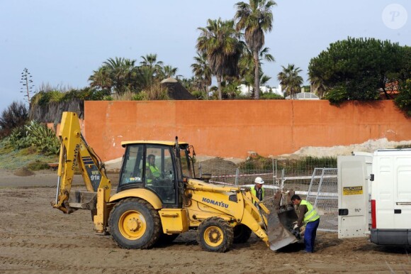 Melanie Griffith et Antonio Banderas ont vu leur maison de Marbella être détruite en partie pour laisser place à une passerelle en bois ouverte au public, le 19 février 2013