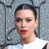 Kim Kardashian, enceinte et très en beauté, sort de sa maison à Beverly Hills. Le 21 février 2013.
