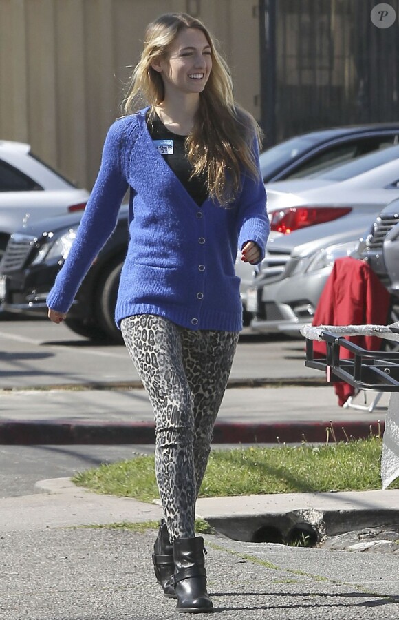 Jennie Garth et sa grande fille Luca faisant du shopping à Studio City le 22 février 2013.