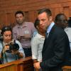Oscar Pistorius au tribunal d'instance de Pretoria, quatrième jour d'audience pour la demande de libération sous caution, le 22 février 2013.