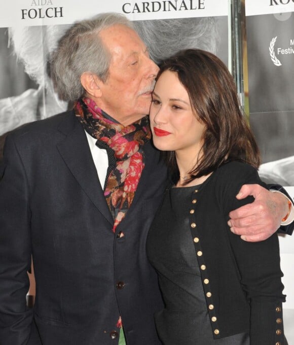 Jean Rochefort et Aida Folch lors de l'avant-première du film L'Artiste et son modèle à Paris le 26 février 2013