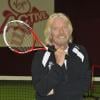 Sir Richard Branson a choisi Laura Robson pour être la nouvelle ambassadrice des salles de sport Virgin Active à Dukes Meadow dans le quartier de Chiswick à Londres le 26 février 2013.