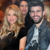 Shakira et Gerard Piqué lors de la présentation du livre du père de la chanteuse le 14 janvier 2013 à Barcelone