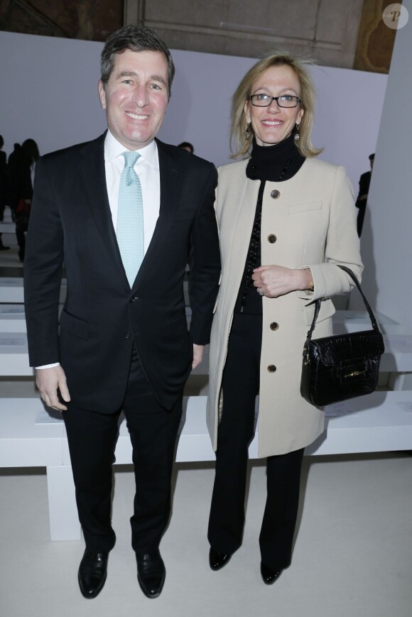 S.E Son Excellence Charles H. Rivkin, ambassadeur des États-Unis, et sa femme Susan M. Tolson, au défilé Giambattista Valli, prêt-à-porter automne-hiver 2013-2014. Paris, le 4 mars 2013.