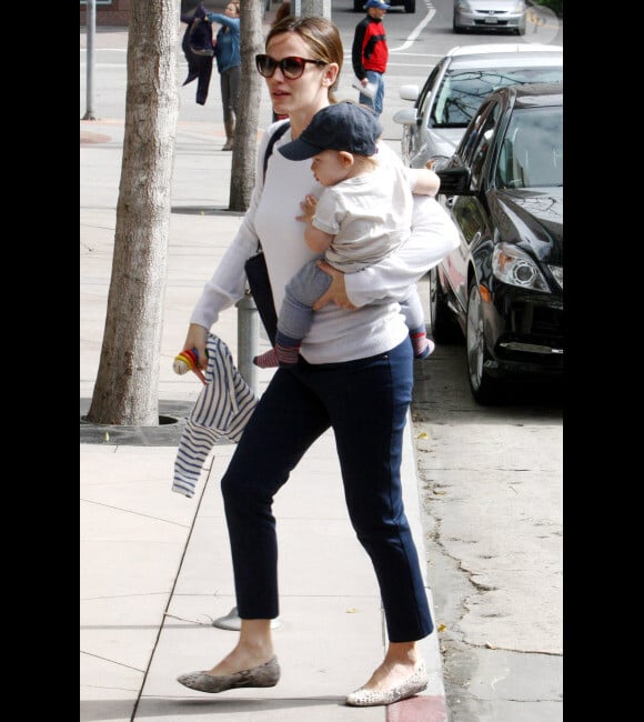 La jolie Jennifer Garner et son fils Samuel le 5 mars 2013 à Los Angeles