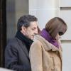 Nicolas Sarkozy et Carla Bruni-Sarkozy à la sortie du Royal Monceau à Paris, le 9 février 2013.