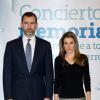 Le prince Felipe et la princesse Letizia d'Espagne assistent à la 11e édition du concert in memoriam en hommage à toutes les victimes du terrorisme, à Madrid, le 7 mars 2013.