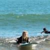 Exclusif - Ireland Baldwin concentrée sur son surf à Malibu, le 10 mars 2013.