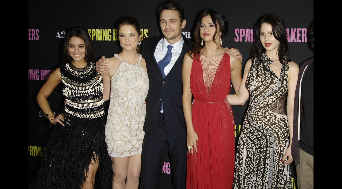Vidéo Vanessa Hudgens, Ashley Benson, James Franco, Selena Gomez et