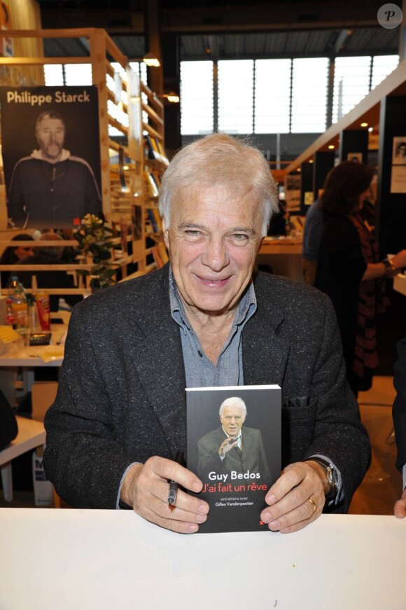 Guy Bedos au 33e Salon du Livre de Paris, le 24 mars 2013.