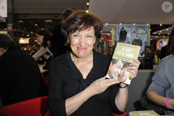 Roselyne Bachelot au 33e Salon du Livre de Paris, le 24 mars 2013.