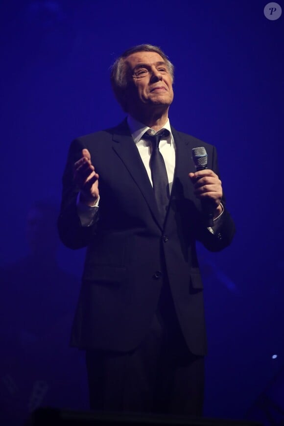 Salvatore Adamo en concert à L'Olympia à Paris le 26 mars 2013.