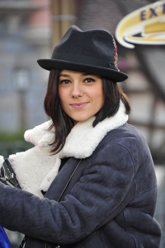 La jolie Alizée à la prolongation du 20e anniversaire de Disneyland Paris, le 23 mars 2013.