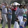 Le président Barack Obama en famille pour la traditionnelle chasse aux oeufs de la Maison Blanche, le 1er avril 2013.
