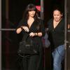 Kim Kardashian, enceinte, quitte les bureaux d'une société de production à Los Angeles le 6 avril 2013.