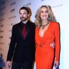 Sharon Stone et son toy boy Martin Mica au Gala de l'amfAR à São Paulo au Brésil le 5 avril 2013.