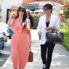 Kim Kardashian et sa mère Kris Jenner se rendent à l'église California Community Church à Agoura Hills. Le 7 avril 2013.