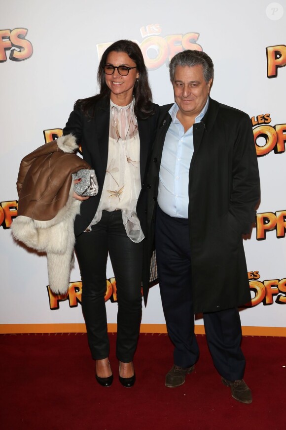 Christian Clavier et sa compagne Isabelle de Ajauros à la première du film Les Profs au Grand Rex, Paris, le 9 avril 2013.