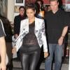 Halle Berry enceinte va dîner au restaurant Antiquarius à Rio de Janeiro, le 10 avril 2013.