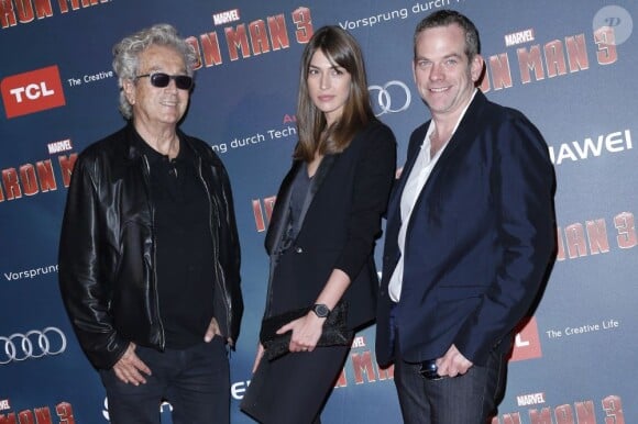 Luc Plamondon, Garou et sa ravissante compagne Stéphanie Fournier à l'avant-première parisienne de Iron Man 3 au Grand Rex, le 14 avril 2013