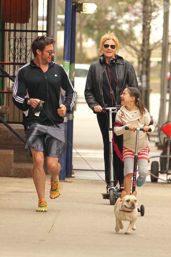 Hugh Jackman en famille à New York le 10 avril 2013