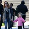 Exclusif - Marcia Cross emmène sa fille Eden à son cours de natation à Los Angeles, le 15 avril 2013.