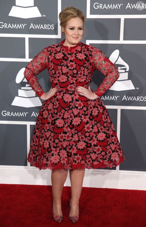 Adele sur le tapis rouge de la 55e cérémonie des Grammy Awards à Los Angeles, le 10 février 2013.