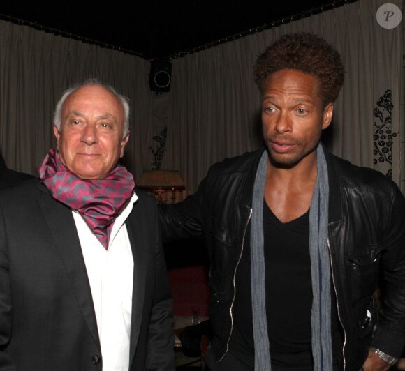 Commissaire Philippe Feval et Gary Dourdan au lancement de la nouvelle collection de Divamour, marque de lingerie haute-gamme, au Très Honore à Paris le 18 avril 2013.
