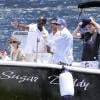 L'acteur Matt Damon et sa femme Luciana renouvellent leurs voeux après huit ans de mariage sur l'île de Sainte-Lucie. Avant la cérémonie, le couple et leurs amis se sont amusés sur la plage et dans l'eau. Photo prise le 13 avril 2013.