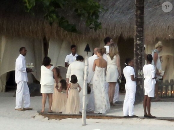 L'acteur américain Matt Damon et sa femme Luciana renouvellent leurs voeux après huit ans de mariage sur l'île de Sainte-Lucie. La cérémonie a eu lieu au Sugar Beach resort, en présence de leurs proches.