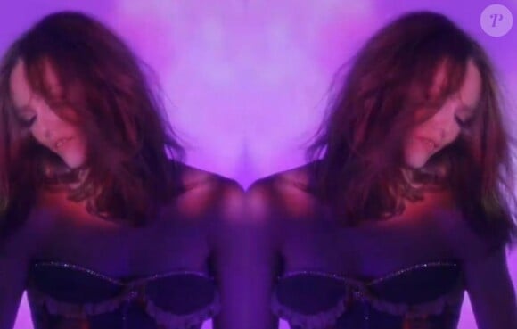 Vanessa Paradis dans le clip de Love Song, son nouveau tube tiré de son prochain album dont la sortie est prévue le 13 mai 2013.