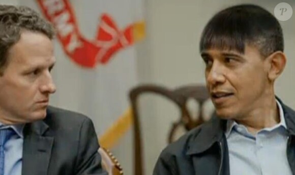 Barack Obama a affiché une nouvelle coiffure lors du dîner des correspondants de la Maison blanche qui a eu lieu samedi 27 avril à Washington.