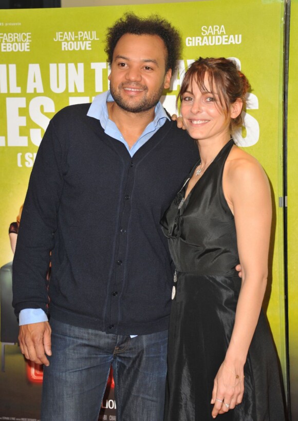 Fabrice Eboué et Audrey Dana pour l'avant-première de Denis à Paris le 29 avril 2013.