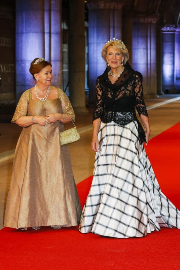 Princesse Christina et sa soeur la Princesse Irene van Lippe-Biesterfeld - Diner de gala pour l'intronisation du roi Willem-Alexander des Pays-Bas a Amsterdam le 29 avril 2013.  Dinner with members of the royal family and guests at the Rijksmuseum in Amsterdam, The Netherlands, on Monday night, April 29, 2013.29/04/2013 - AMSTERDAM