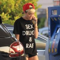 Miley Cyrus : Minishort et look à la Rihanna pour une halte dans Los Angeles