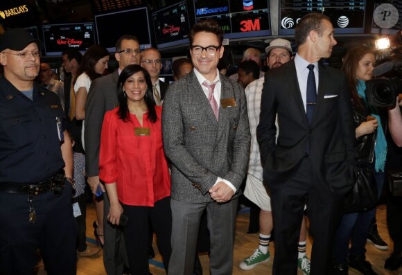 Robert Downey Jr. pendant l'ouverture au New York Stock Exchange de Wall Street, New York, le 30 avril 2013.