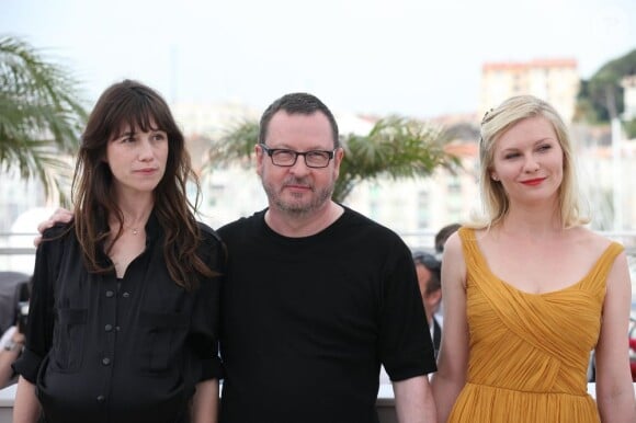 Charlotte Gainsbourg et Lars Von Trier présentent Melancholia à Cannes en mai 2011.