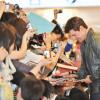L'acteur Tom Cruise arrivant à l'aéroport de Tokyo le 6 mai 2013