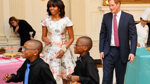 Prince Harry aux Etats-Unis : Michelle Obama ravie, la gent féminine hystérique