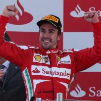 Fernando Alonso : Un triomphe plein d'émotions devant sa belle Dasha Kapustina