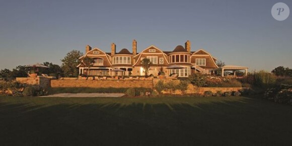 Jennifer Lopez s'est offert une sublime maison d'une valeur de 10 millions de dollars dans Les Hamptons.