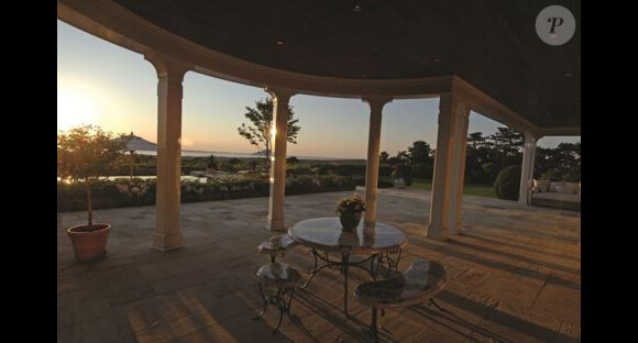 Jennifer Lopez s'est offert une sublime maison d'une valeur de 10 millions de dollars dans Les Hamptons.