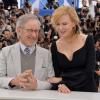 Nicole Kidman et le réalisateur Steven Spielberg lors du photocall des membres du jury du Festival de Cannes le 15 mai 2013