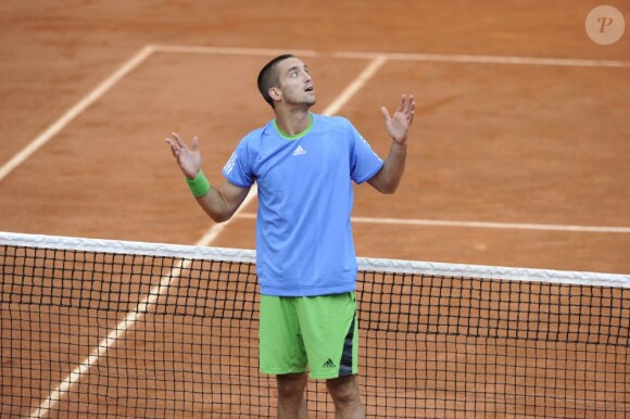 Viktor Troicki lors de sa défaite face à Andy Murray à Roland-Garros à Paris le 31 mai 2011