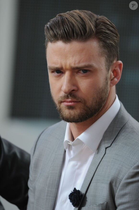 Justin Timberlake toujours beau gosse pendant l'émission Le Grand Journal à Cannes, le 20 mai 2013.