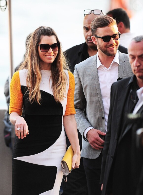 Justin Timberlake et Jessica Biel chic pour l'émission Le Grand Journal à Cannes, le 20 mai 2013.